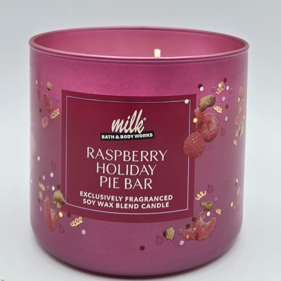 Bath and Body Works Milk Bar Raspberry Holiday Pie Bar Candle - Picture 2 of 5